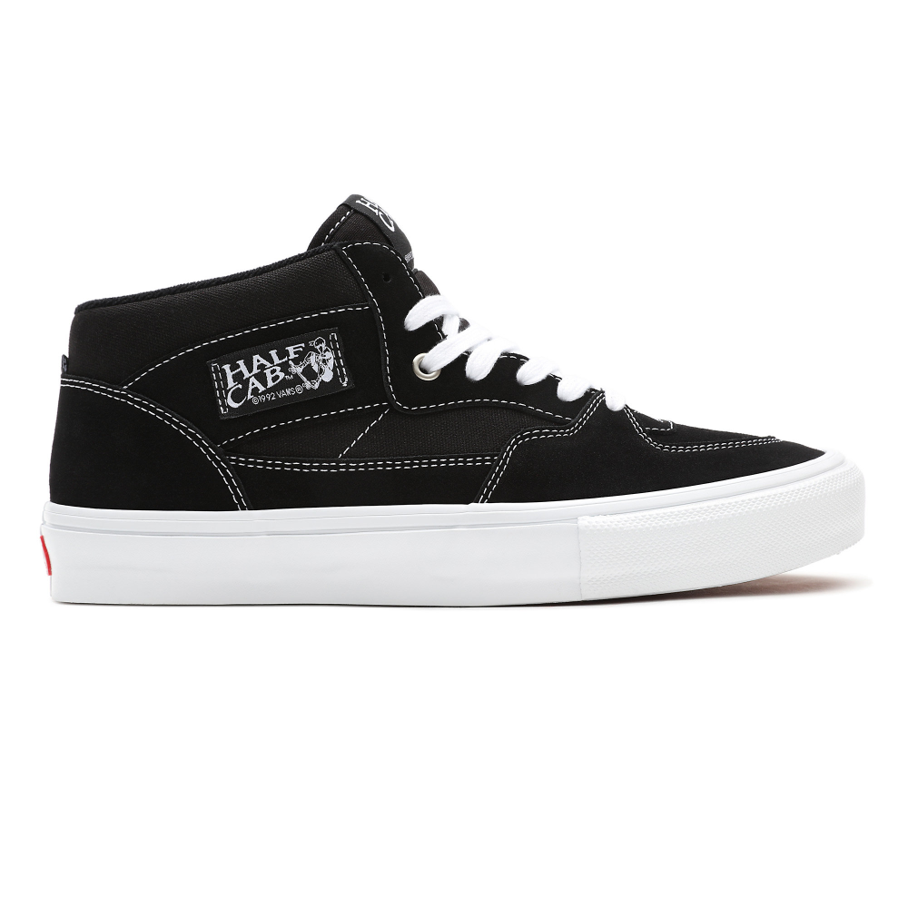Vans Skate Half Cab VN0A5FCDY28 / schwarz