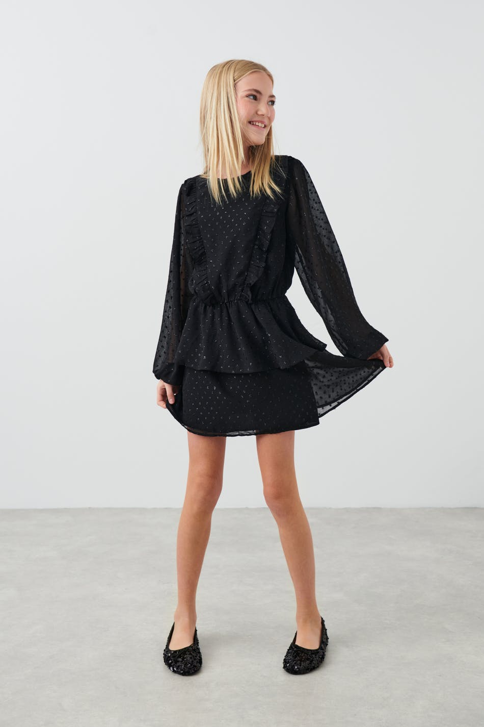 Y long sleeve frill dress