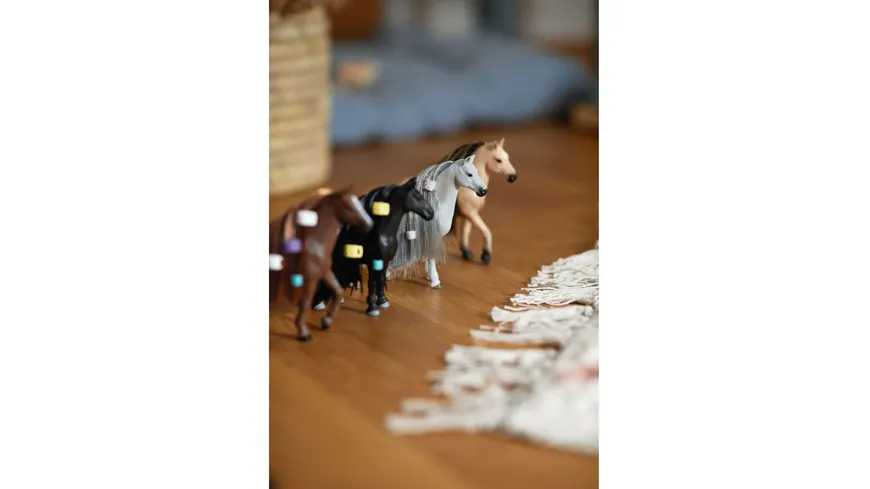 Schleich 42582 - Horse Club - Sofia´s Beauties - Beauty Horse Englisch Vollblut Stute