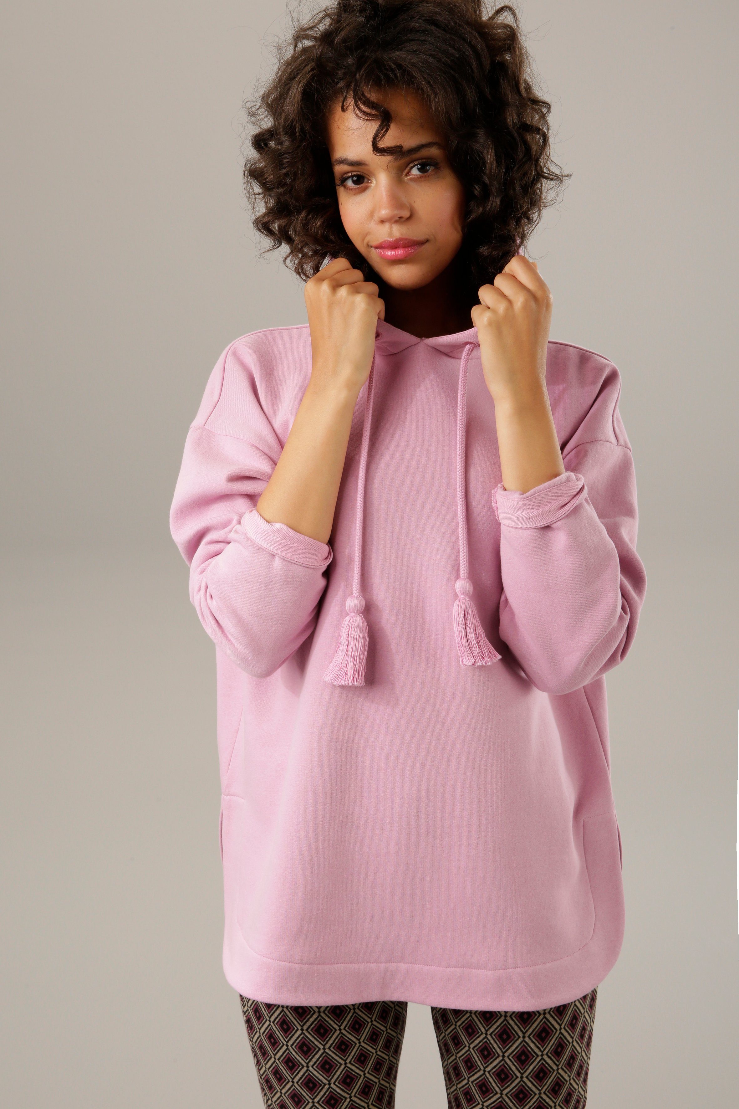 Aniston CASUAL Sweatshirt Kapuze mit dekorativen Kordeln regulierbar