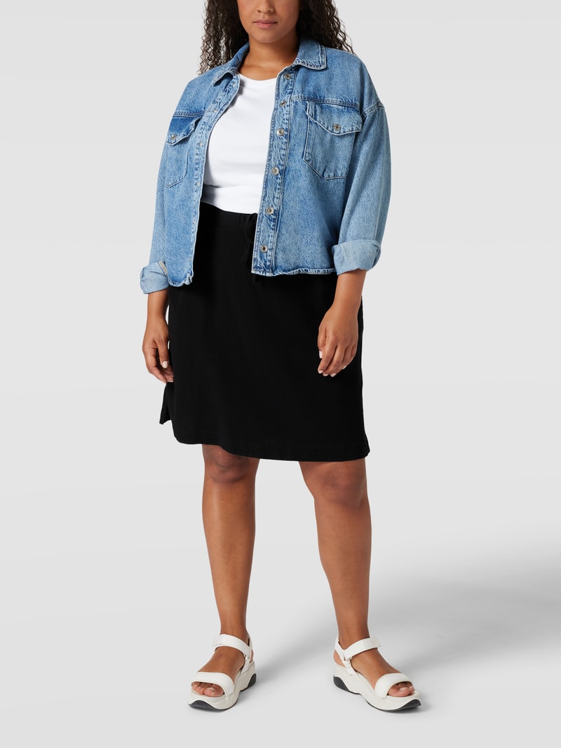 PLUS SIZE Minirock mit Eingrifftaschen in schwarz