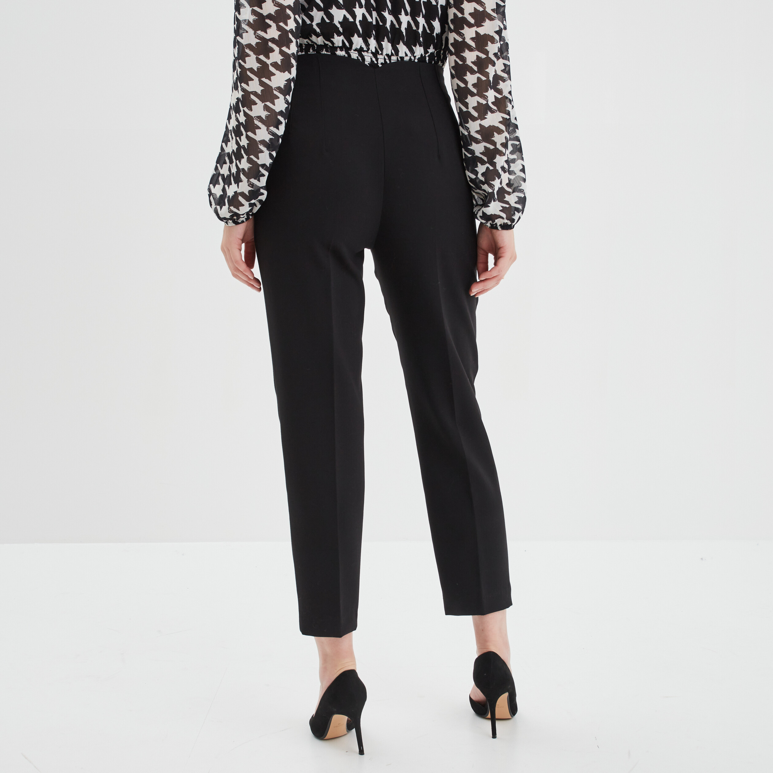 Pantalon city droit à pinces noir femme | La Halle