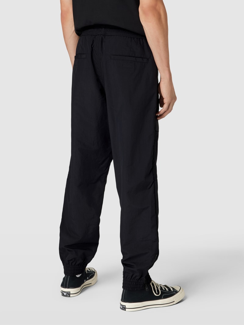 Cargohose mit elastischem Bund Modell 'Ganno' in schwarz