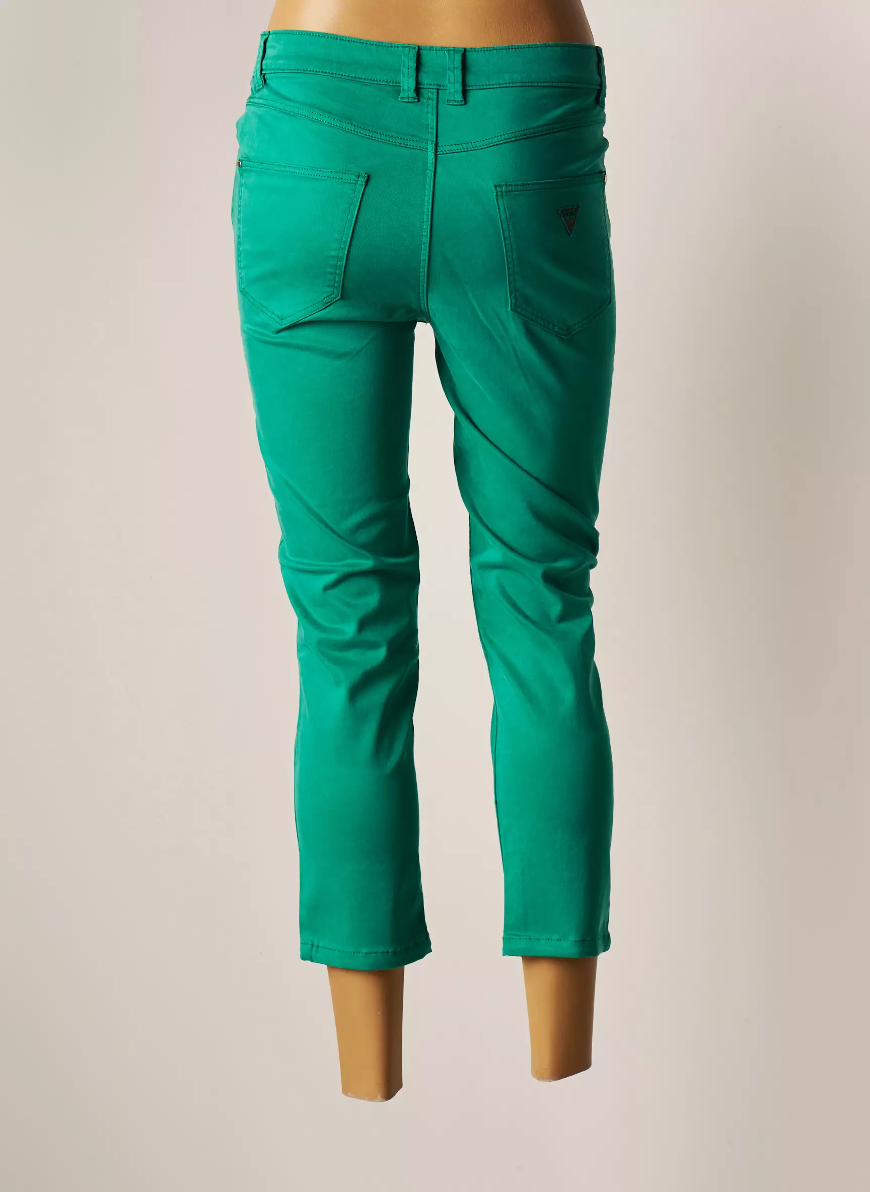 Guess Pantacourts Femme couleur vert