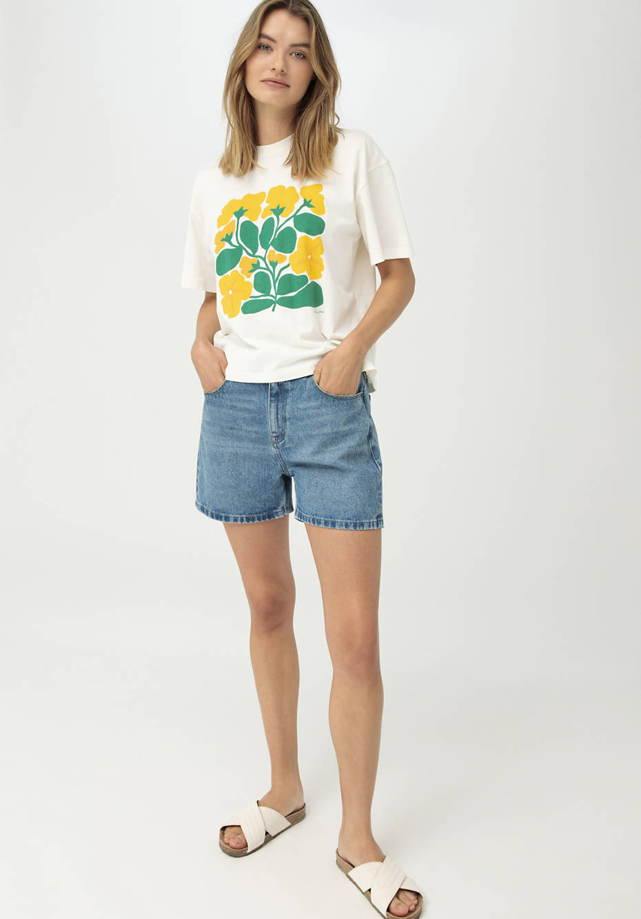 LIV LEE X HESSNATUR T-Shirt aus reiner Bio-Baumwolle