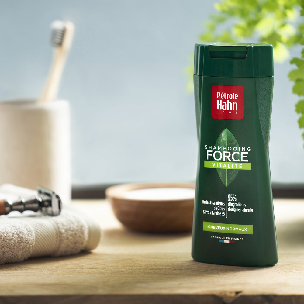Pétrole Hahn Shampooing Force Vitalité Shampooing quotidien pour cheveux normaux