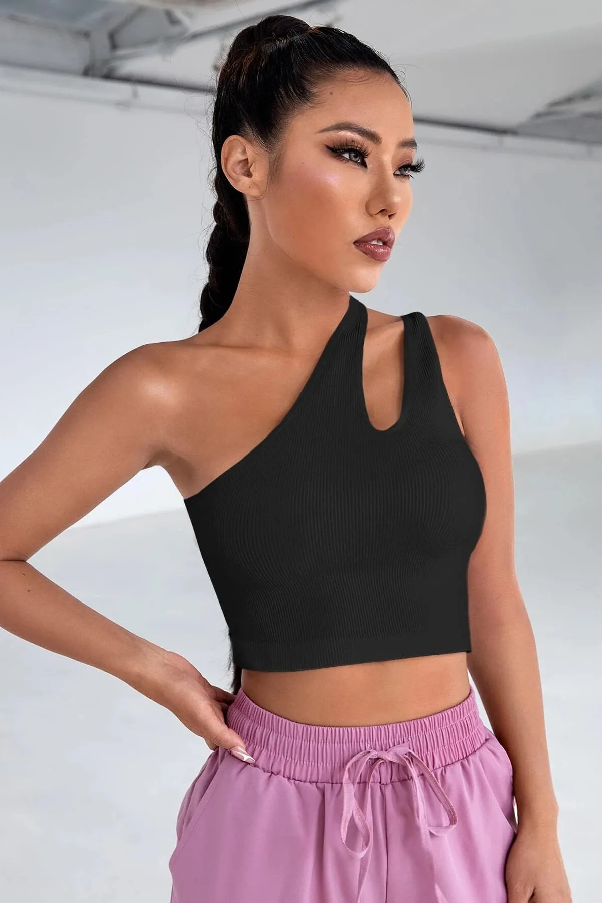 Imoda  Schwarze One-Shoulder-Ausschnitt-Crop-Top-Bluse für Damen