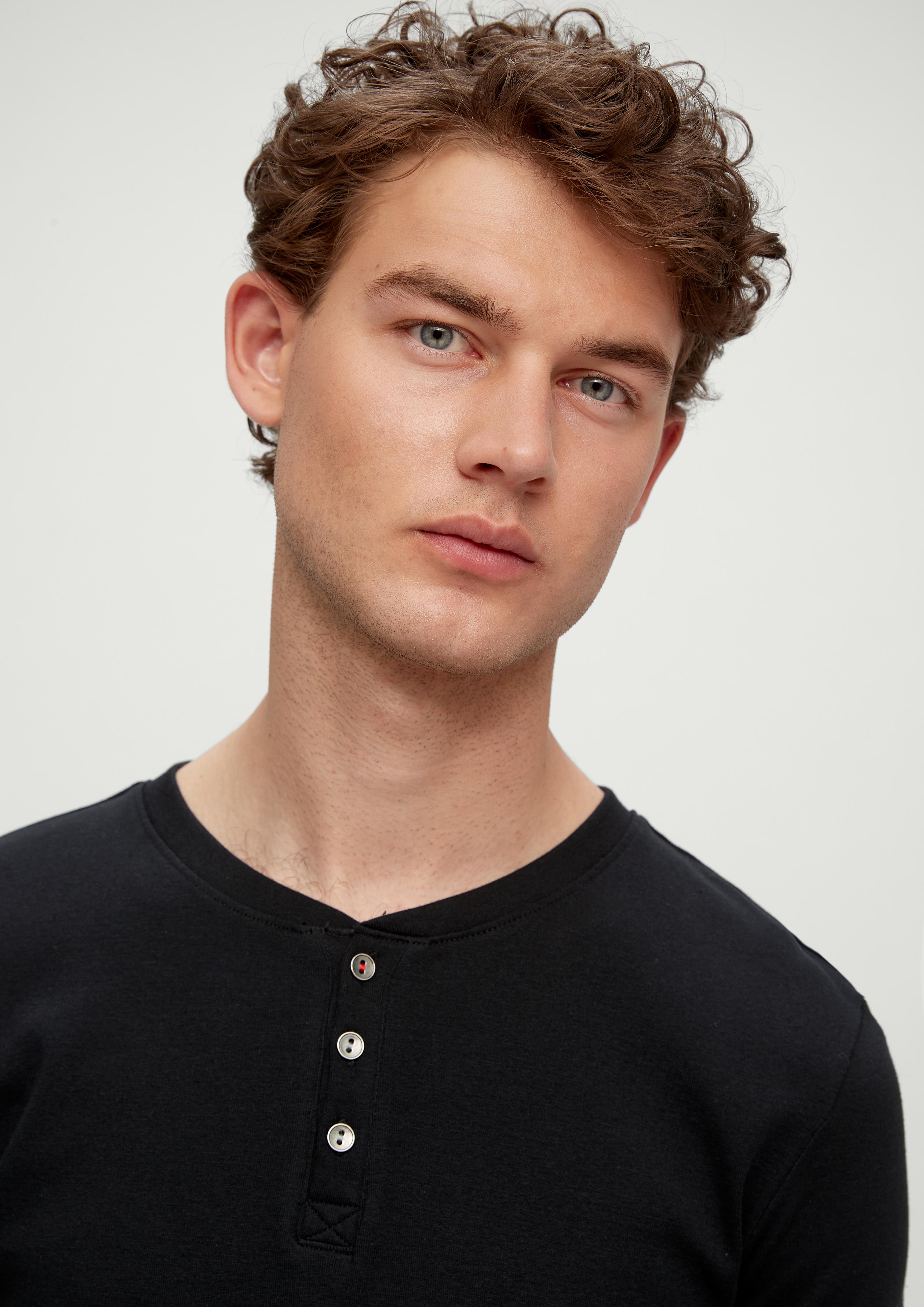 Pyjama-Shirt mit Knopfleiste  6008388-9999