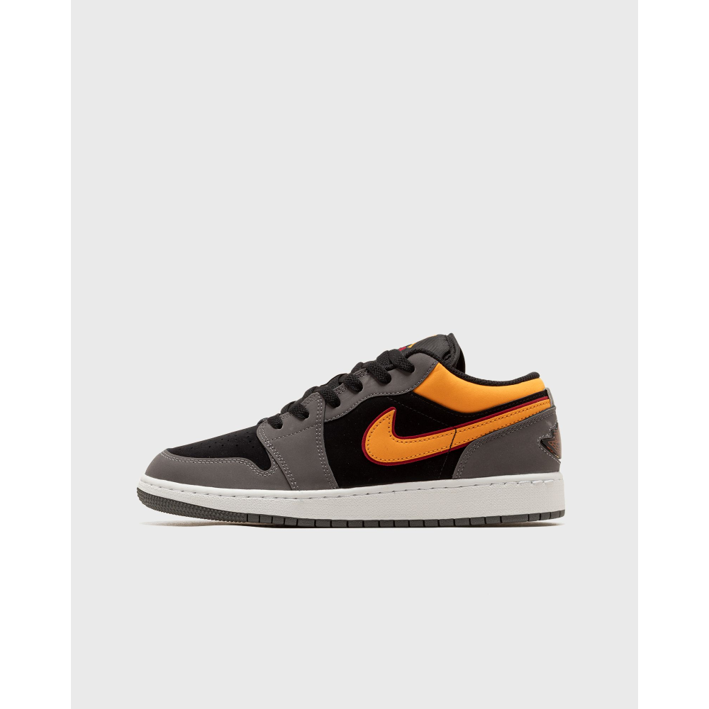 NIKE JORDAN 1 Low SE GS FN7671-008 / schwarz
