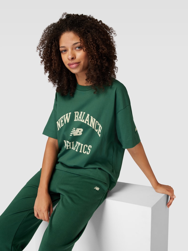 Boxy Fit T-Shirt mit Flockprint in dunkelgrün