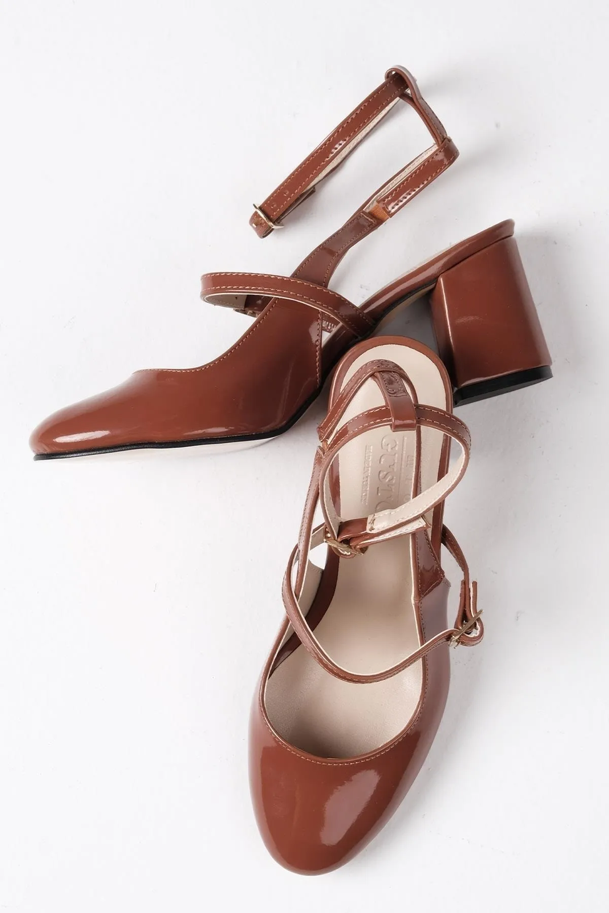 Mio Gusto  Inessa Tan Color Damen-Schuhe mit offenem Rücken und Absatz