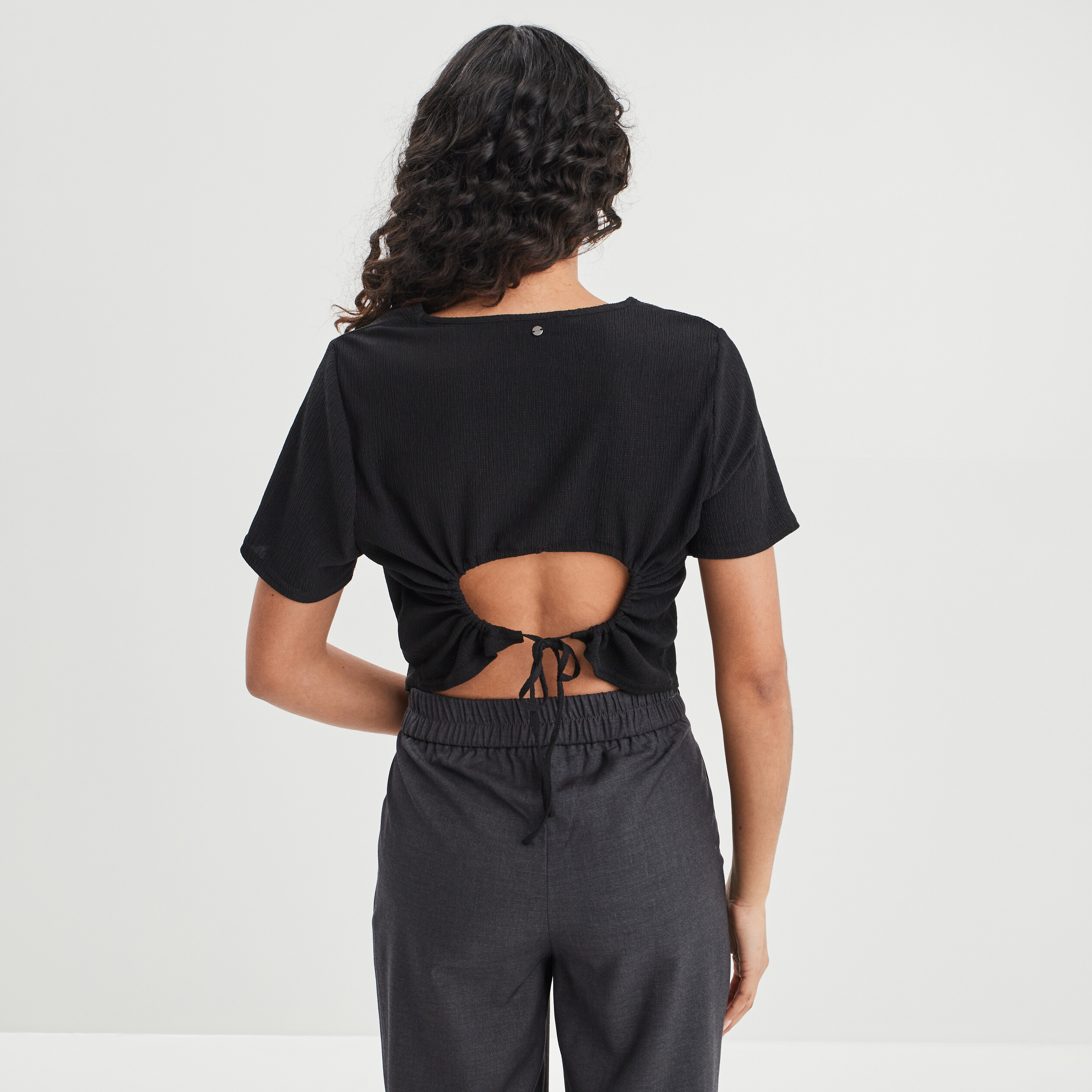 T-shirt manches courtes noir femme | La Halle