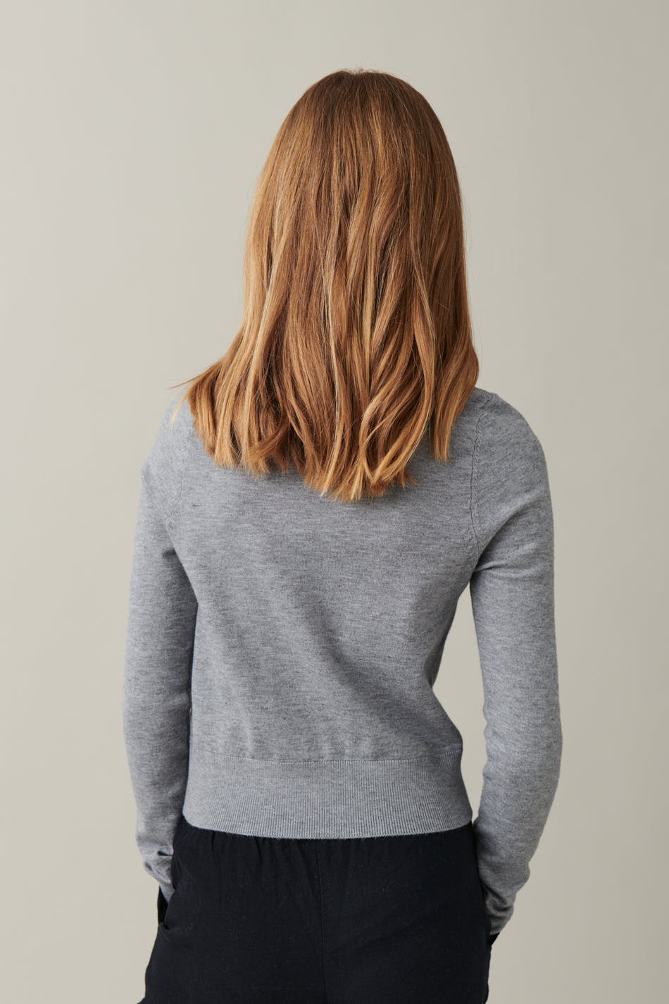 Y knitted tight cardigan