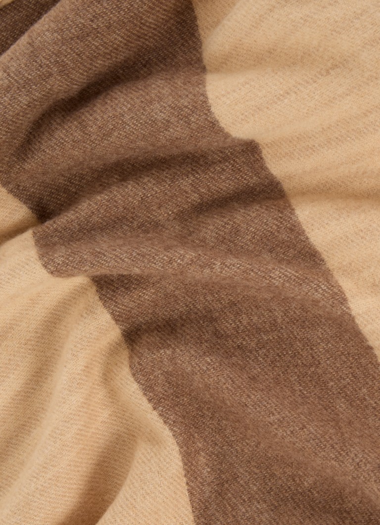 Eșarfă subțire Benetton în carouri, 215 x 65 cm