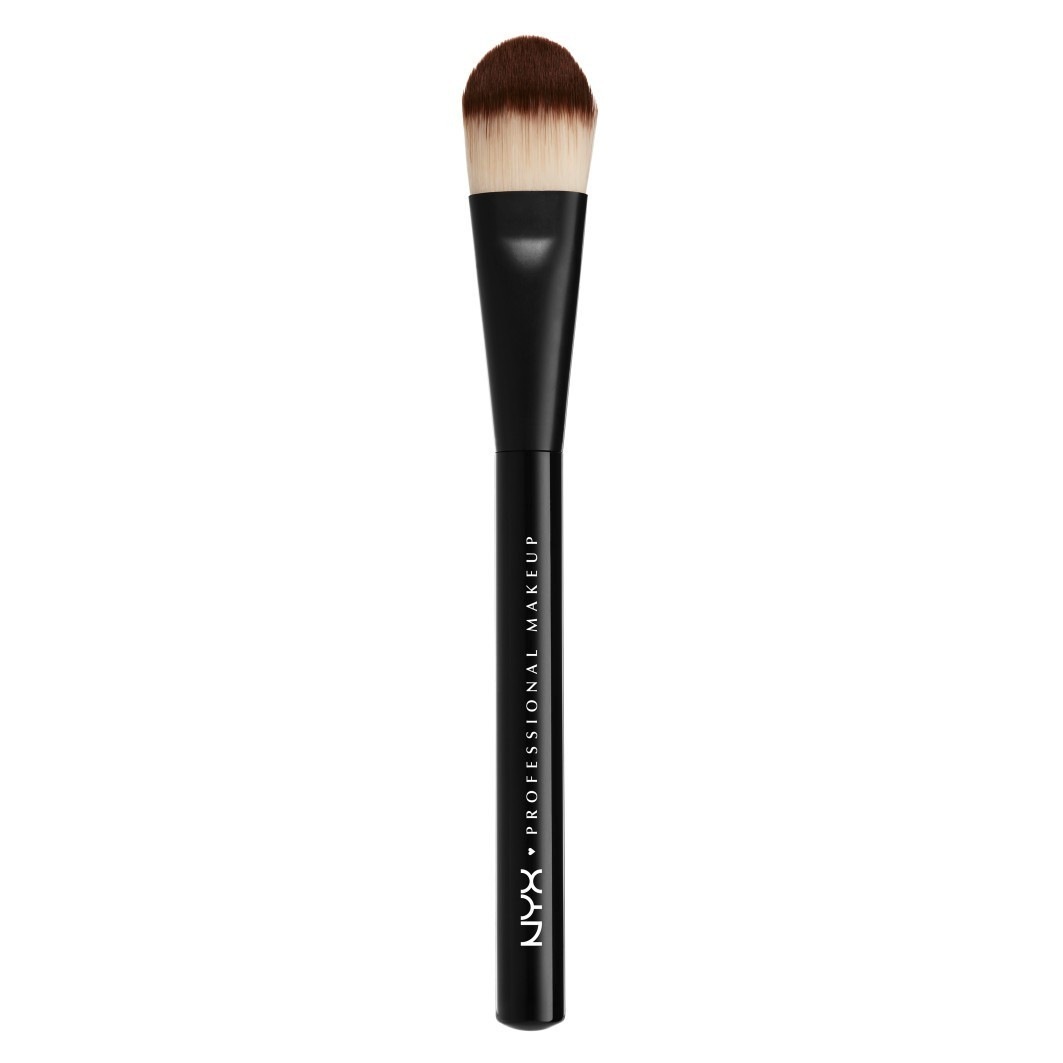 Pro Brush Flat Foundation
