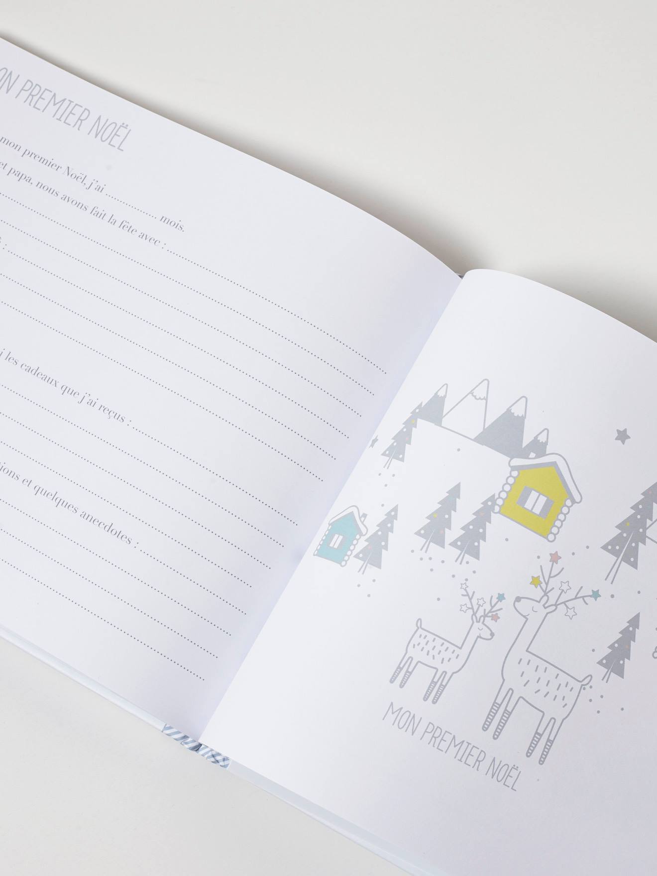 Livre de naissance blanc