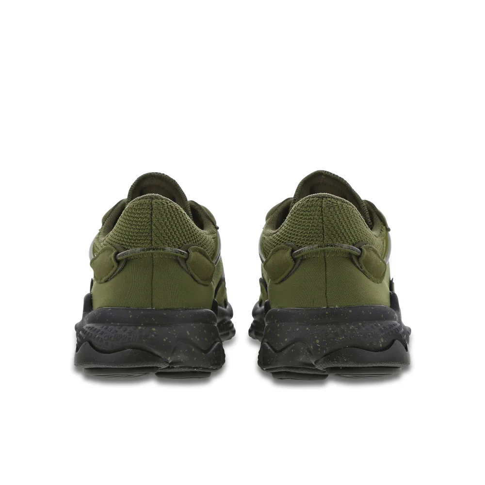 adidas Ozweego ID6787 / grün