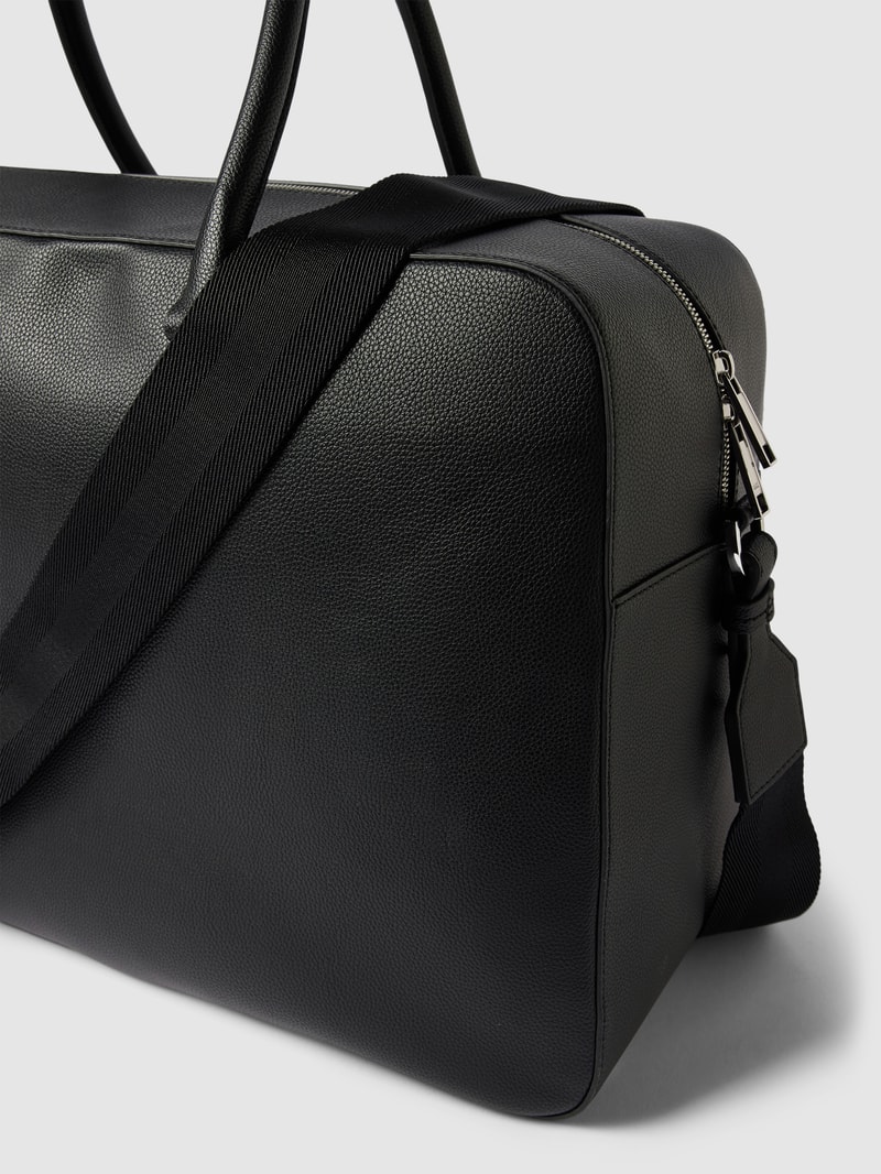Reisetasche mit Label-Prägung Modell 'Ray' in schwarz