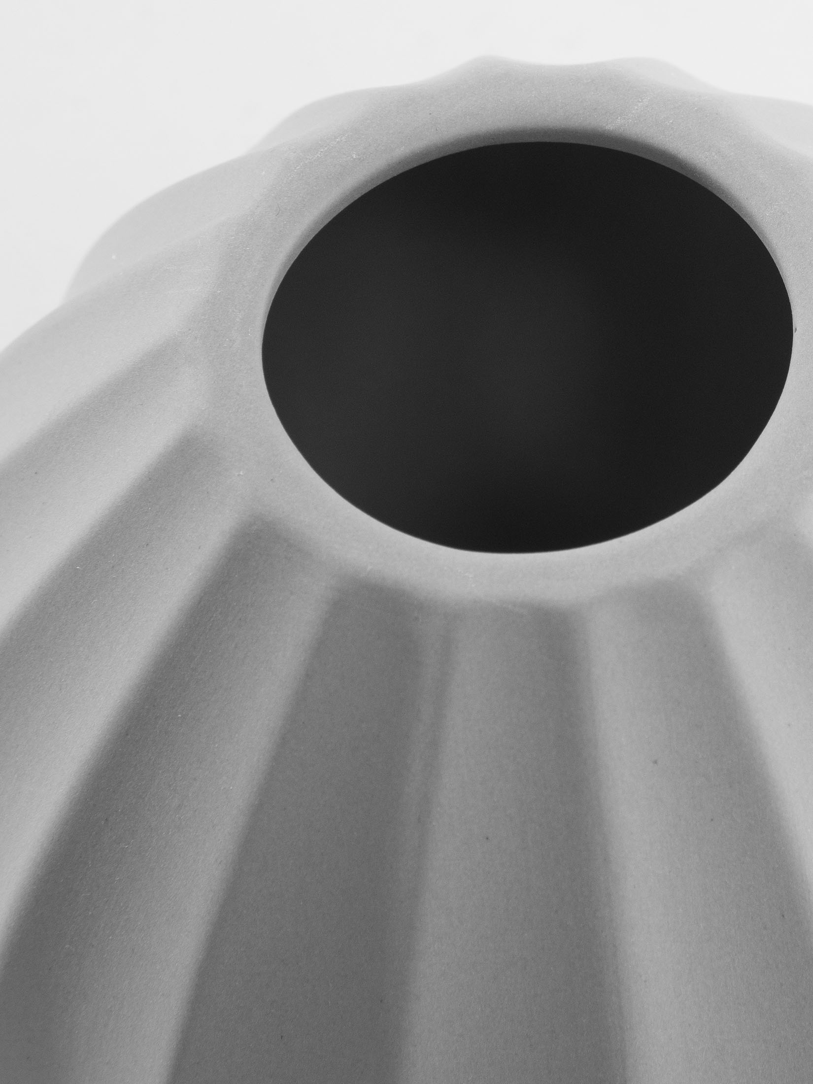 Vercelli Vase, Mattgrau