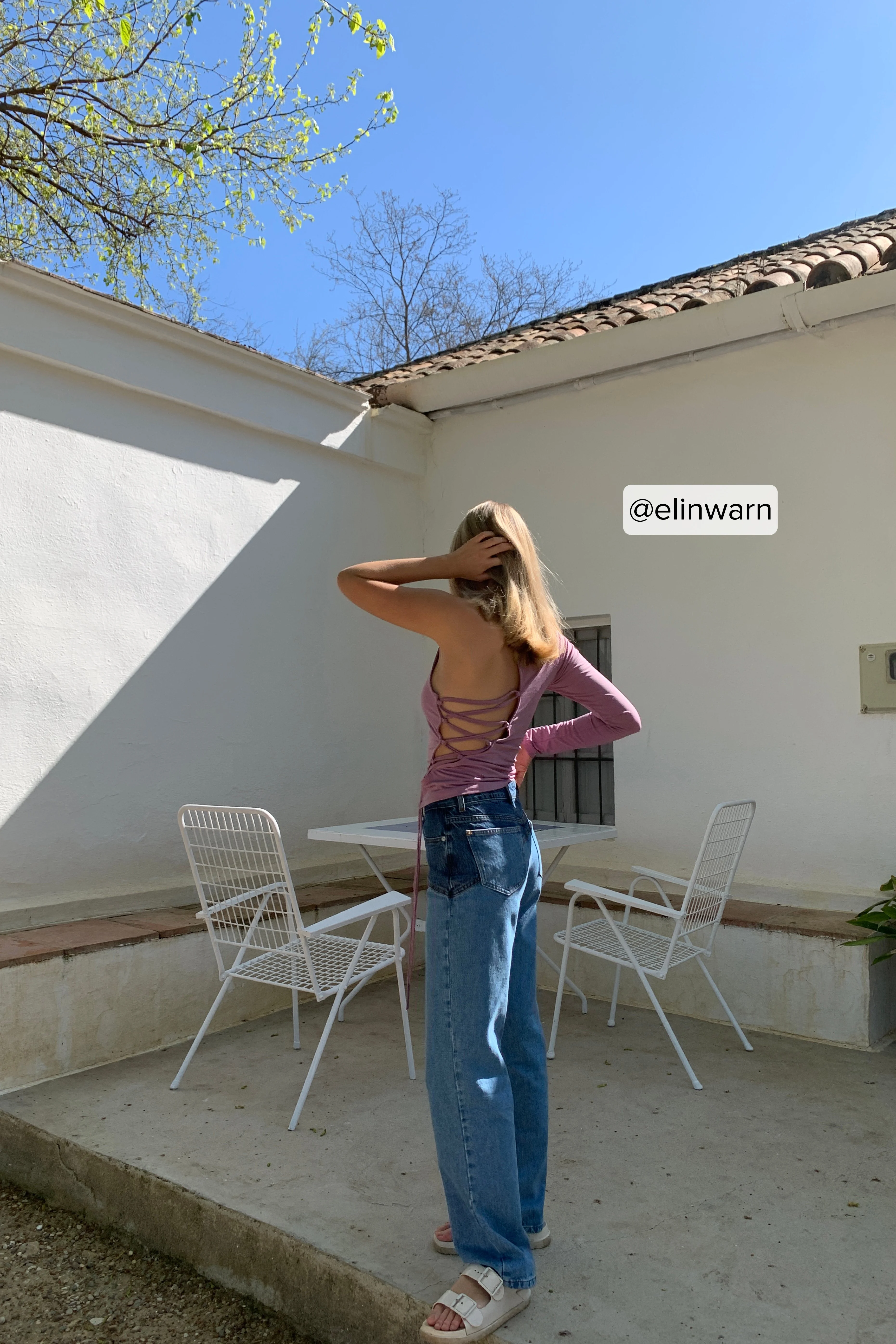 Oberteil mit einzelnem Ärmel