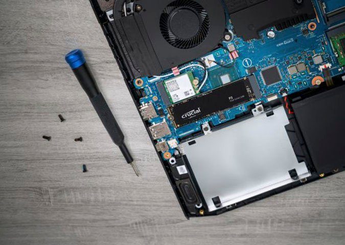 Crucial P3 interne SSD (500GB) 3500 MB/S Lesegeschwindigkeit, 1900 MB/S Schreibgeschwindigkeit