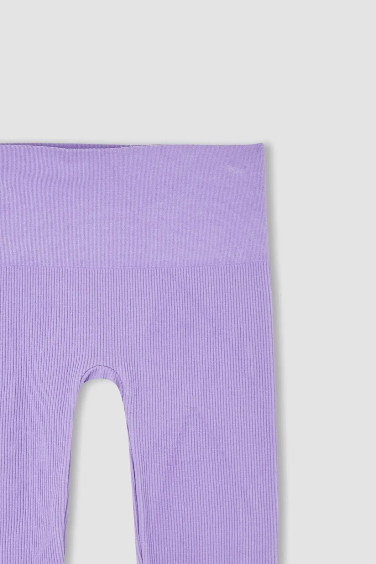DeFacto  Nahtlose Sportstrumpfhose mit Passform
