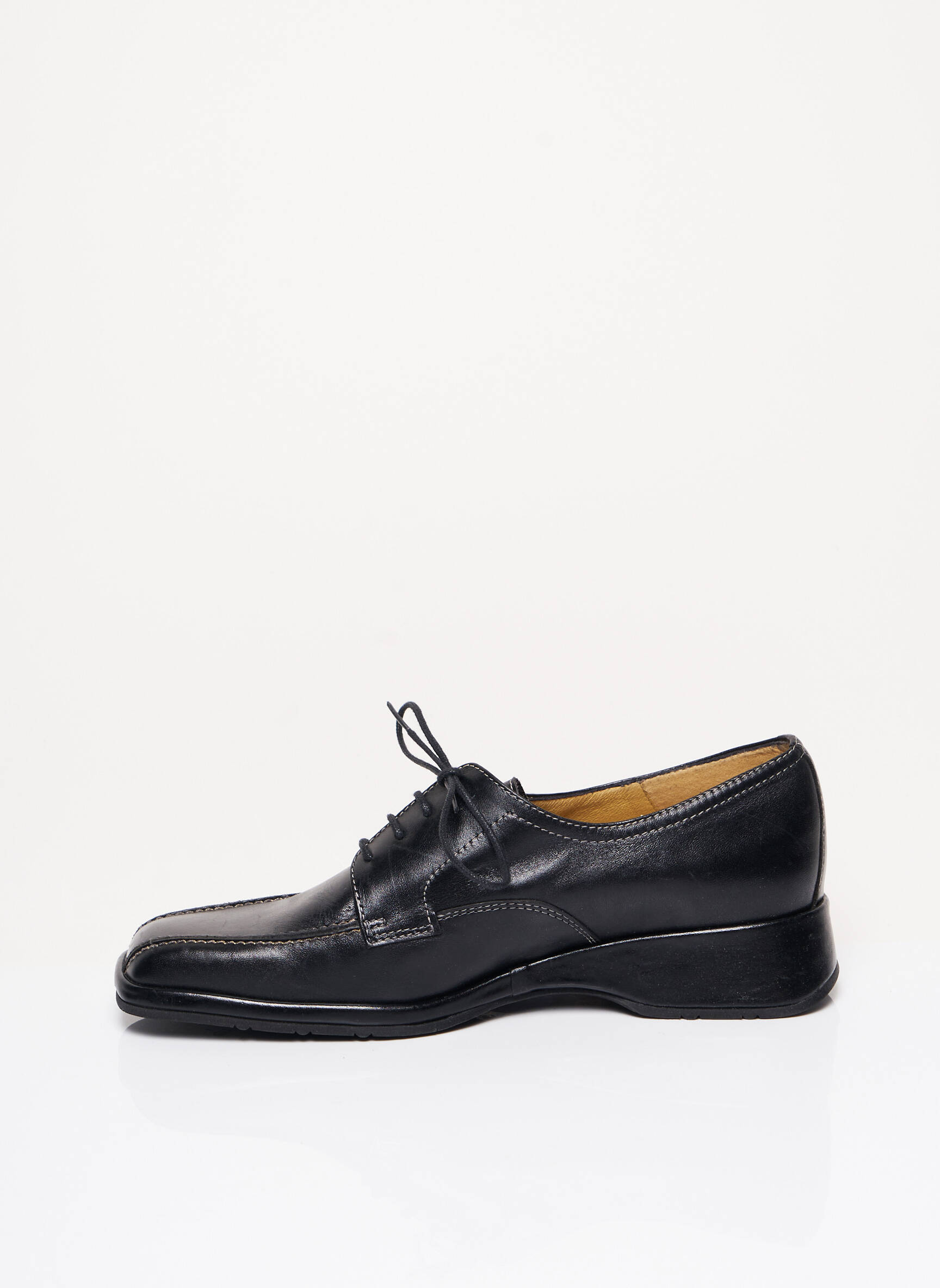 Arnoux Derby Femme couleur noir