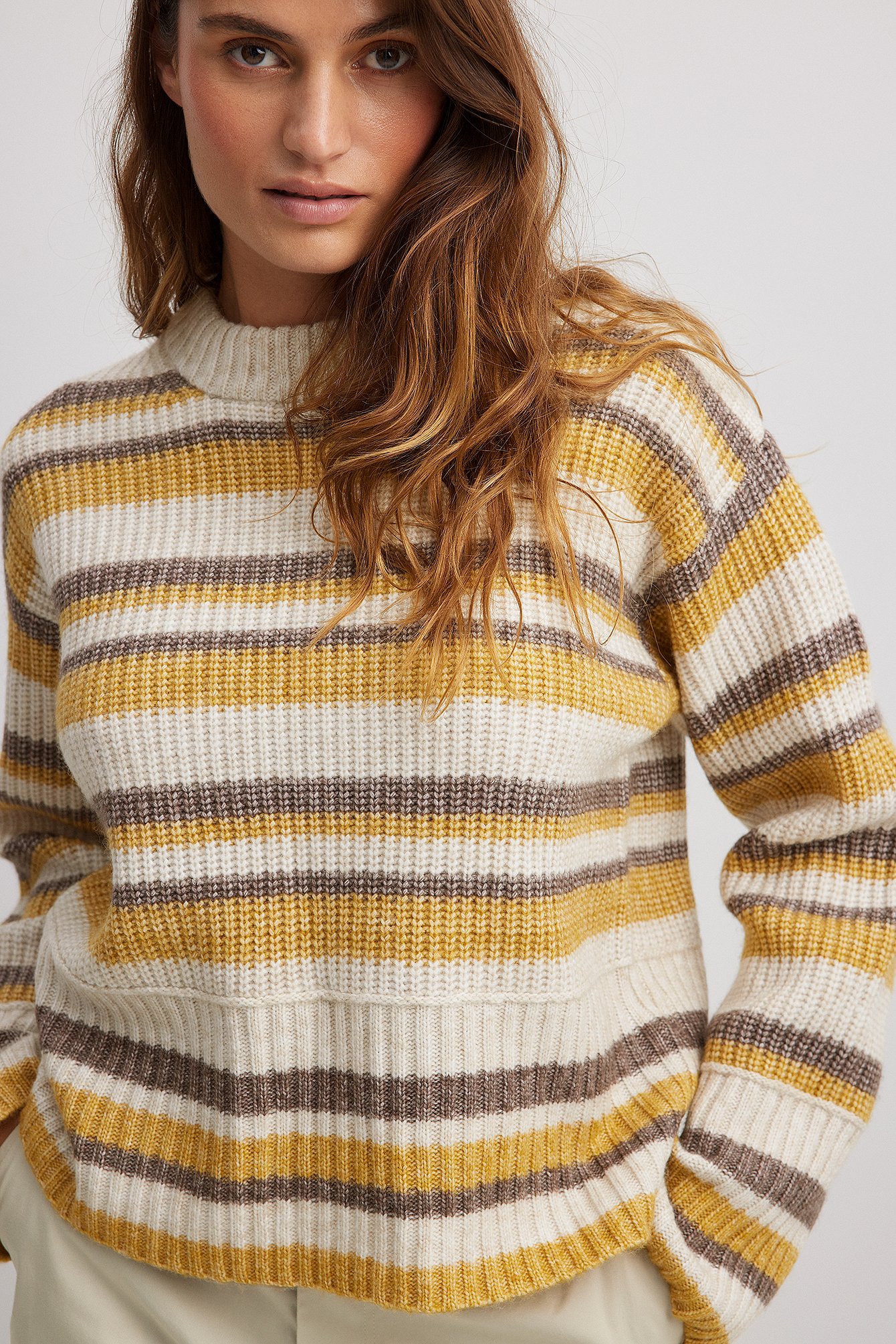 Gestreifter Oversized-Strickpullover