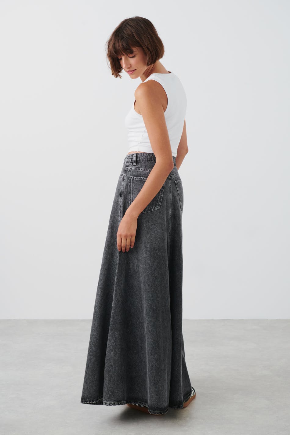 Wide denim skirt