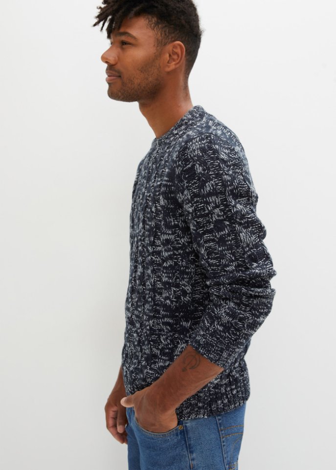 Pullover mit Zopfmuster