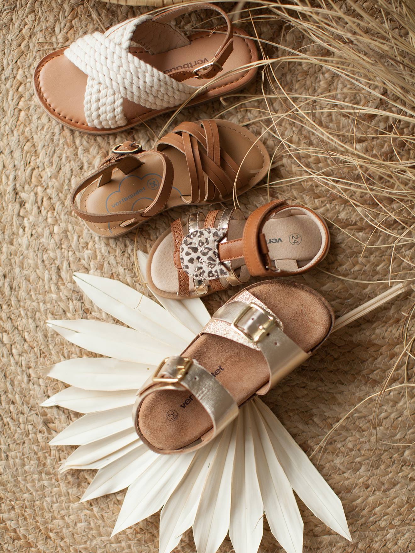 Sandales moussées cuir fille or