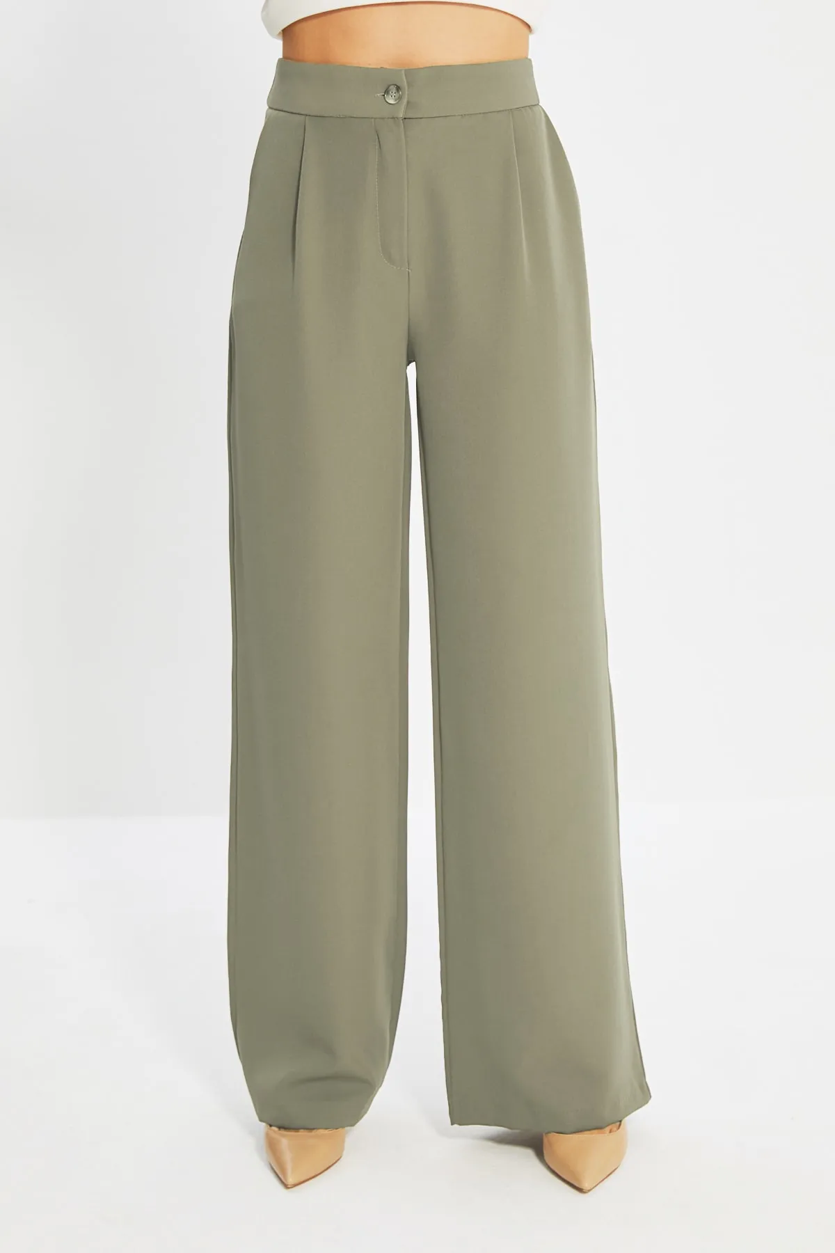 Trendyol Collection  Helle Khaki-Hose mit weitem Bein/Webhose mit weitem Bein TWOAW22PL0139