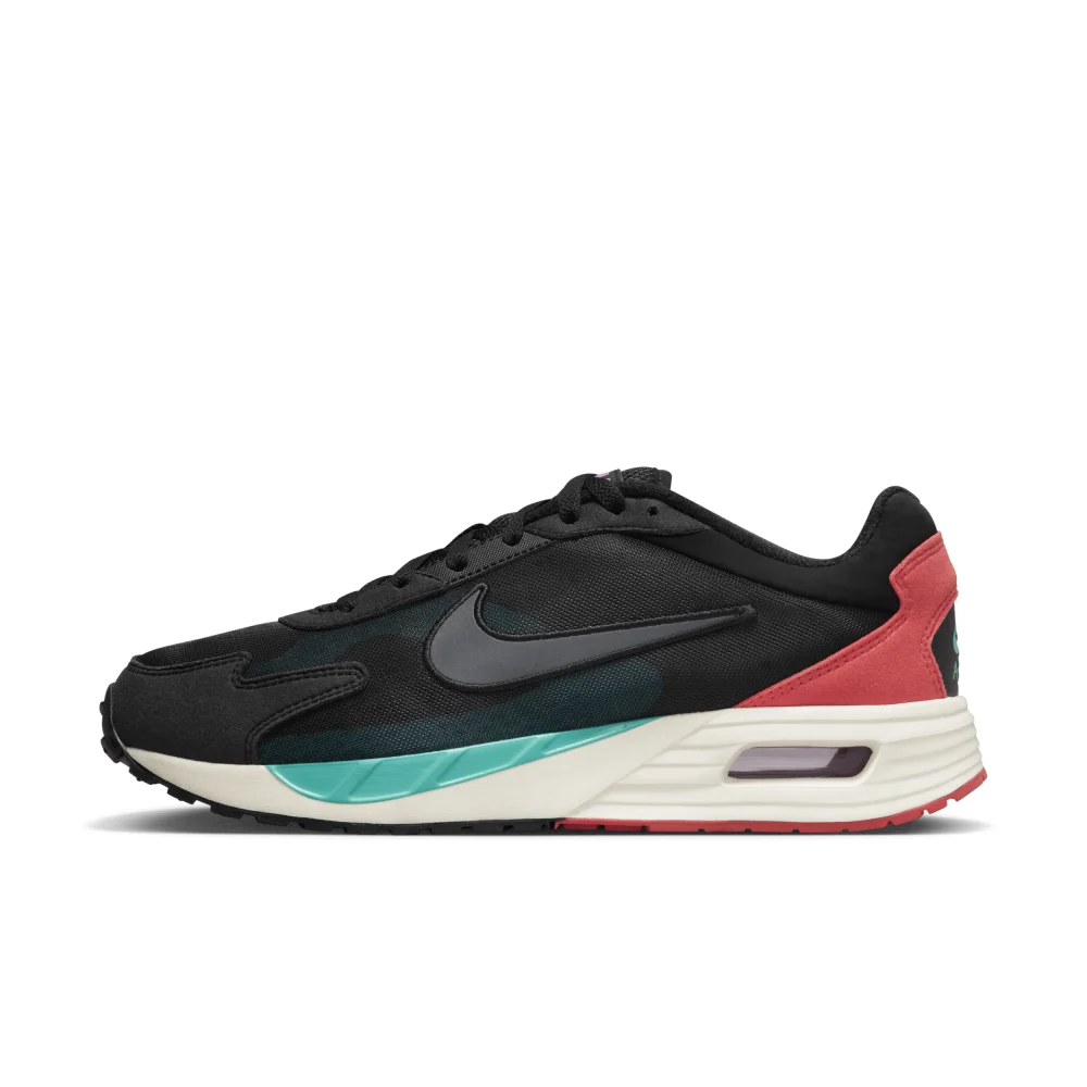 Nike Air Max Solo DX3666-001 / schwarz