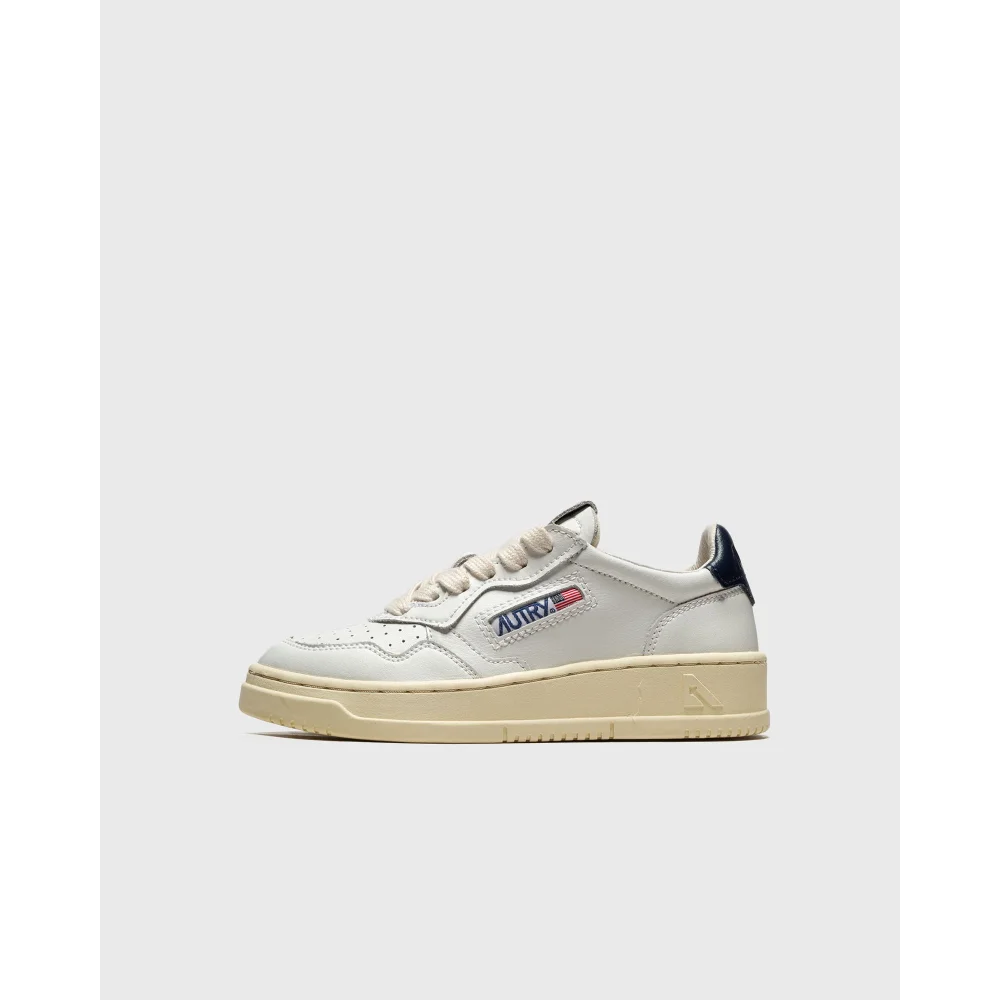 Autry Low KULKLL12 / weiss