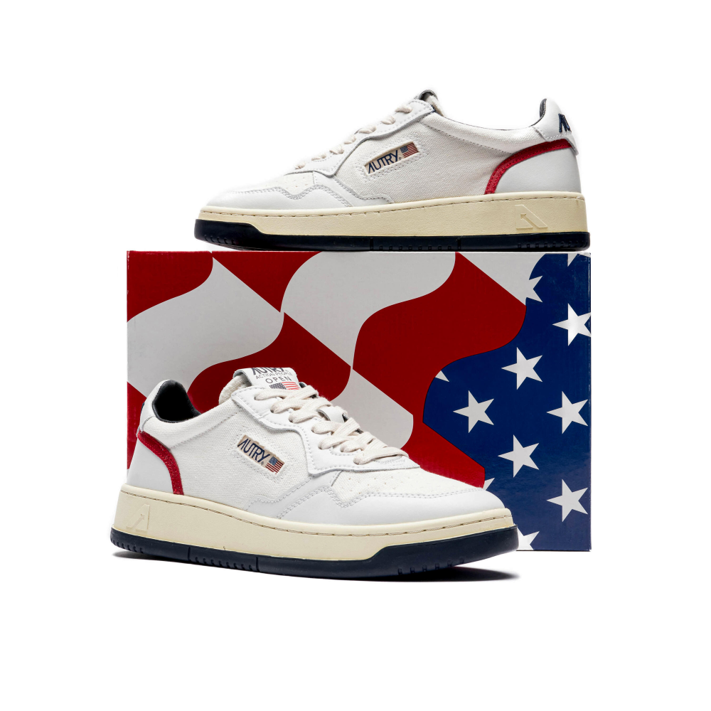 Autry WMNS OPEN LOW AOLWCE15 / weiss