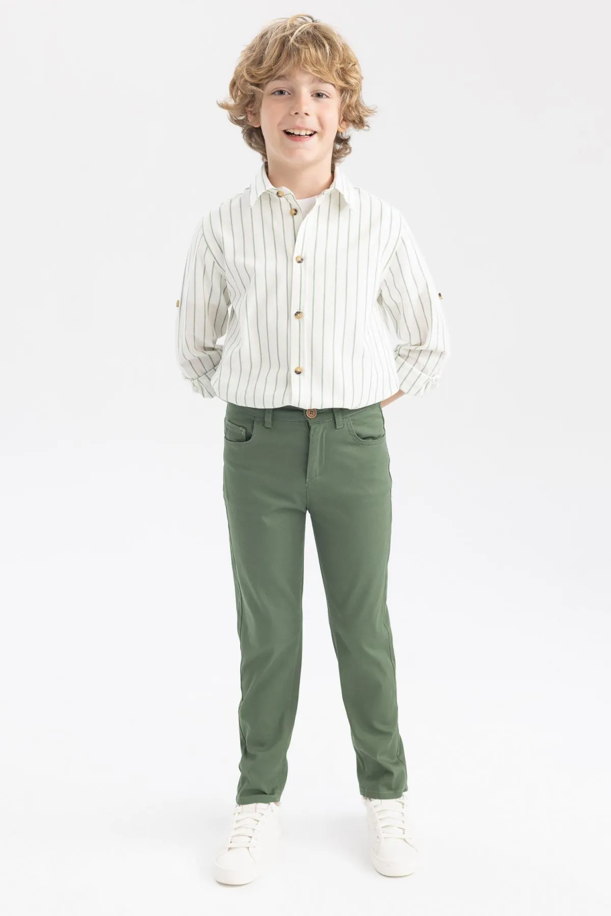 DeFacto  Gabardine-Hose mit normalem Bein für Jungen Z9666a623sm