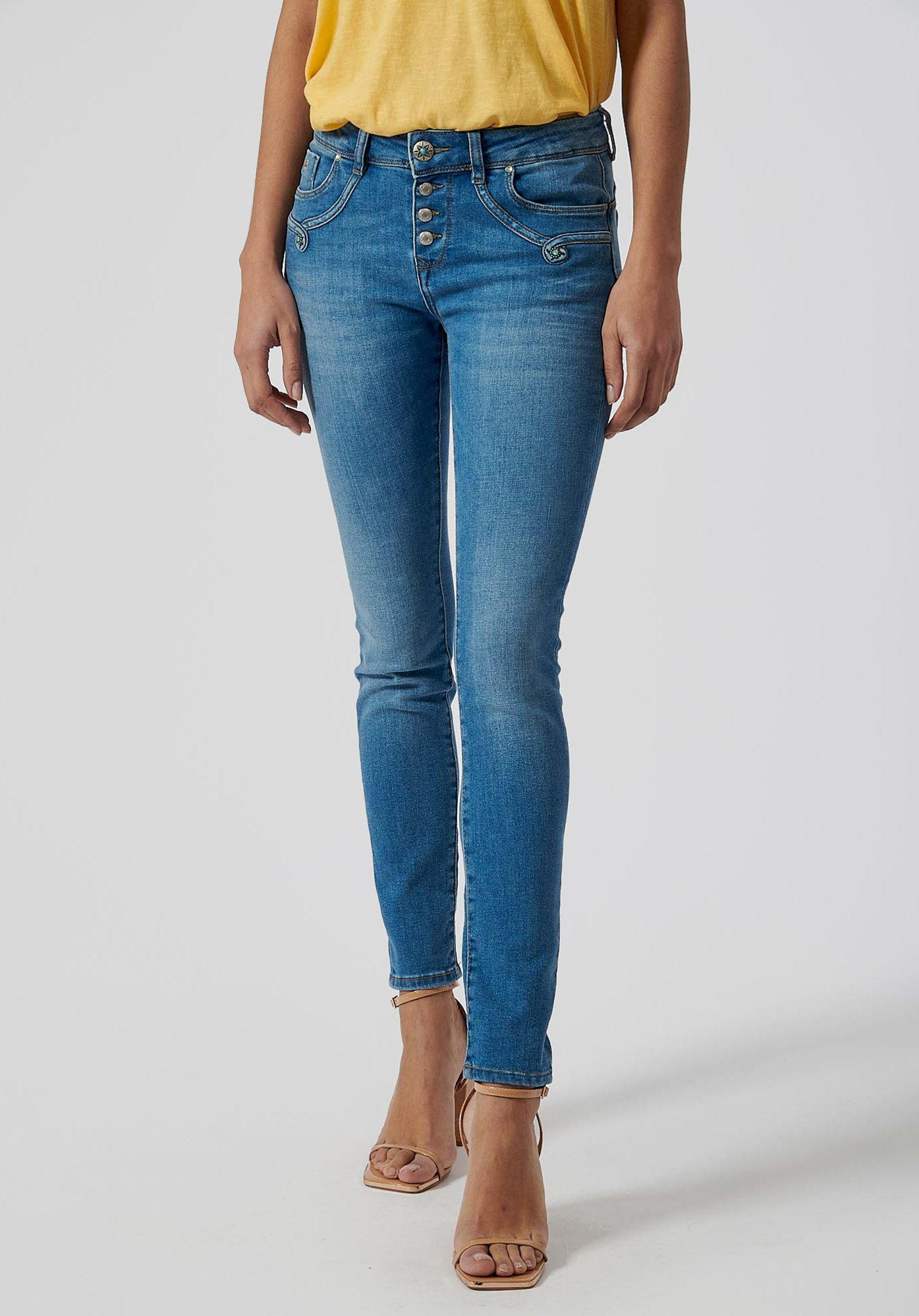 VIKA   Jean slim Femme