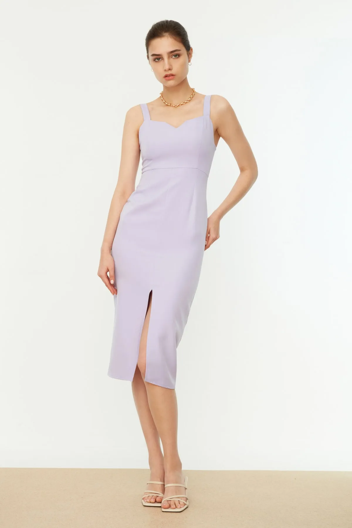 Trendyol Collection  Lila gewebtes Kleid mit Schlitz TWOSS19BB0216
