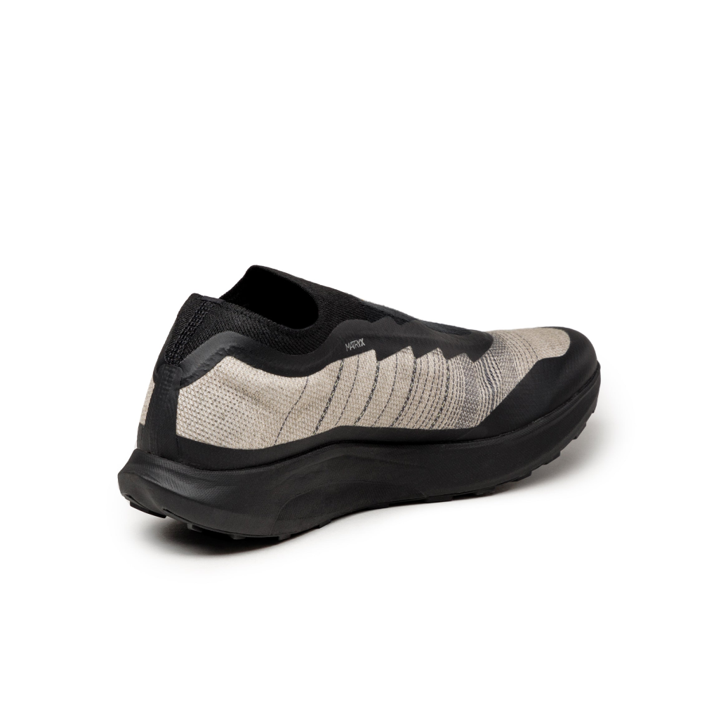 Salomon Pulsar Advanced L47050400 / schwarz
