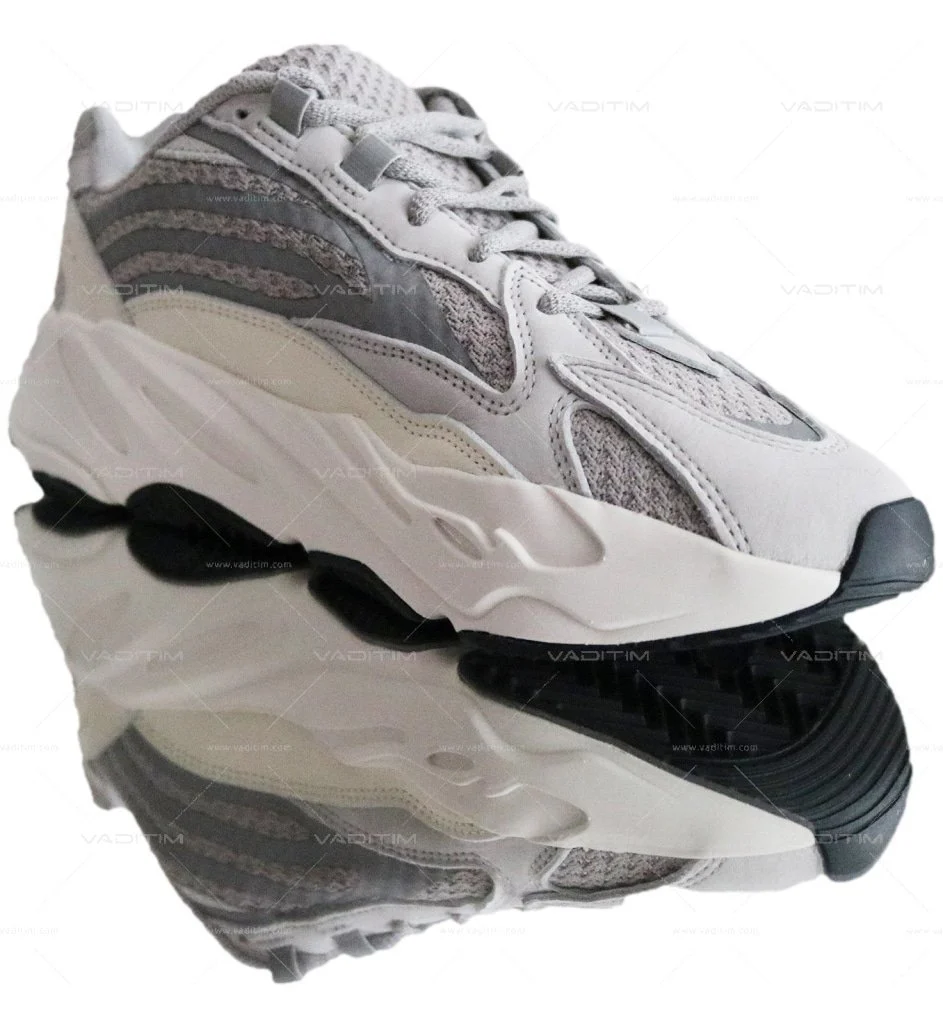 Yeezy 700 V2 Static