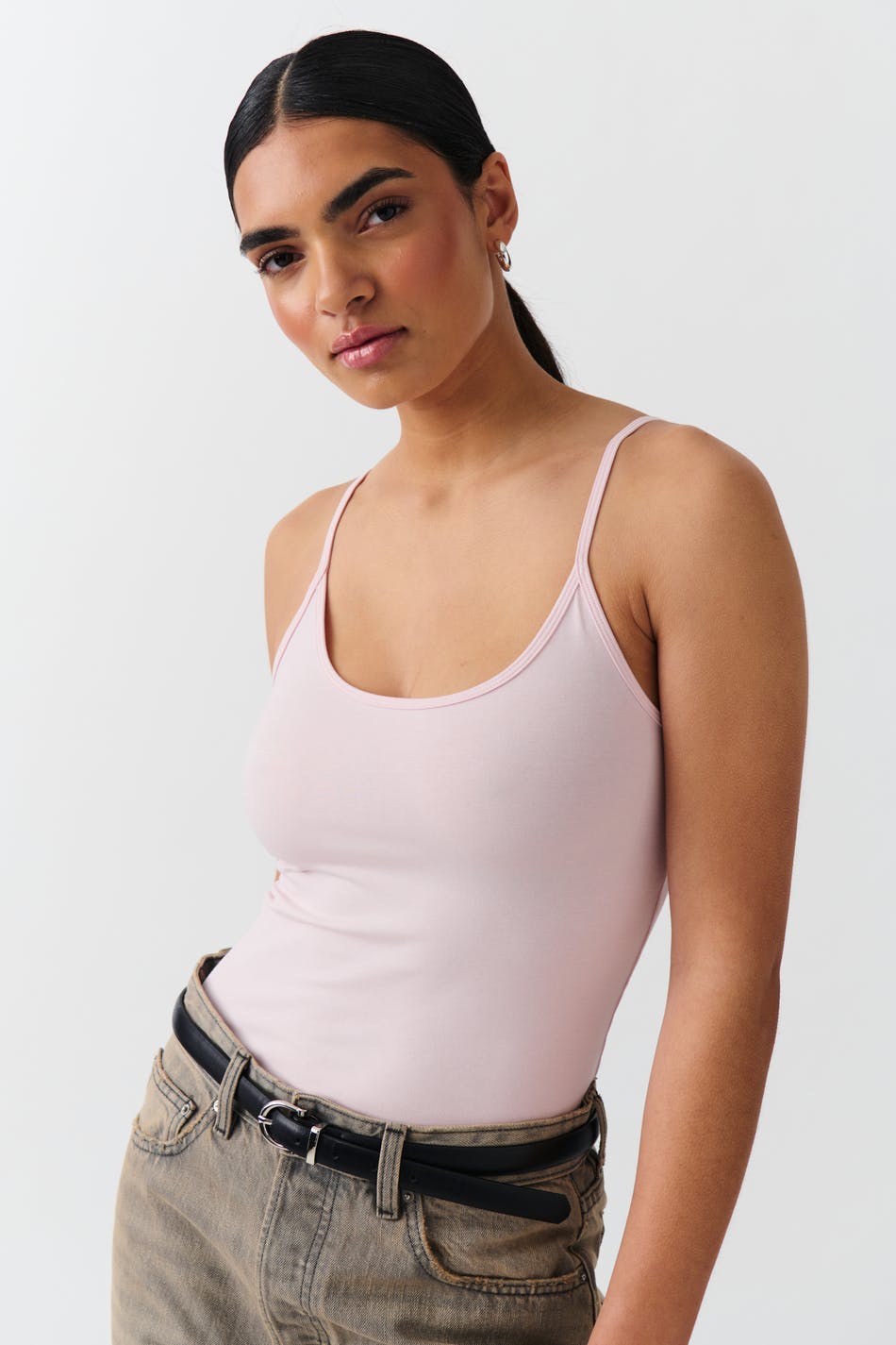 Basic strap singlet