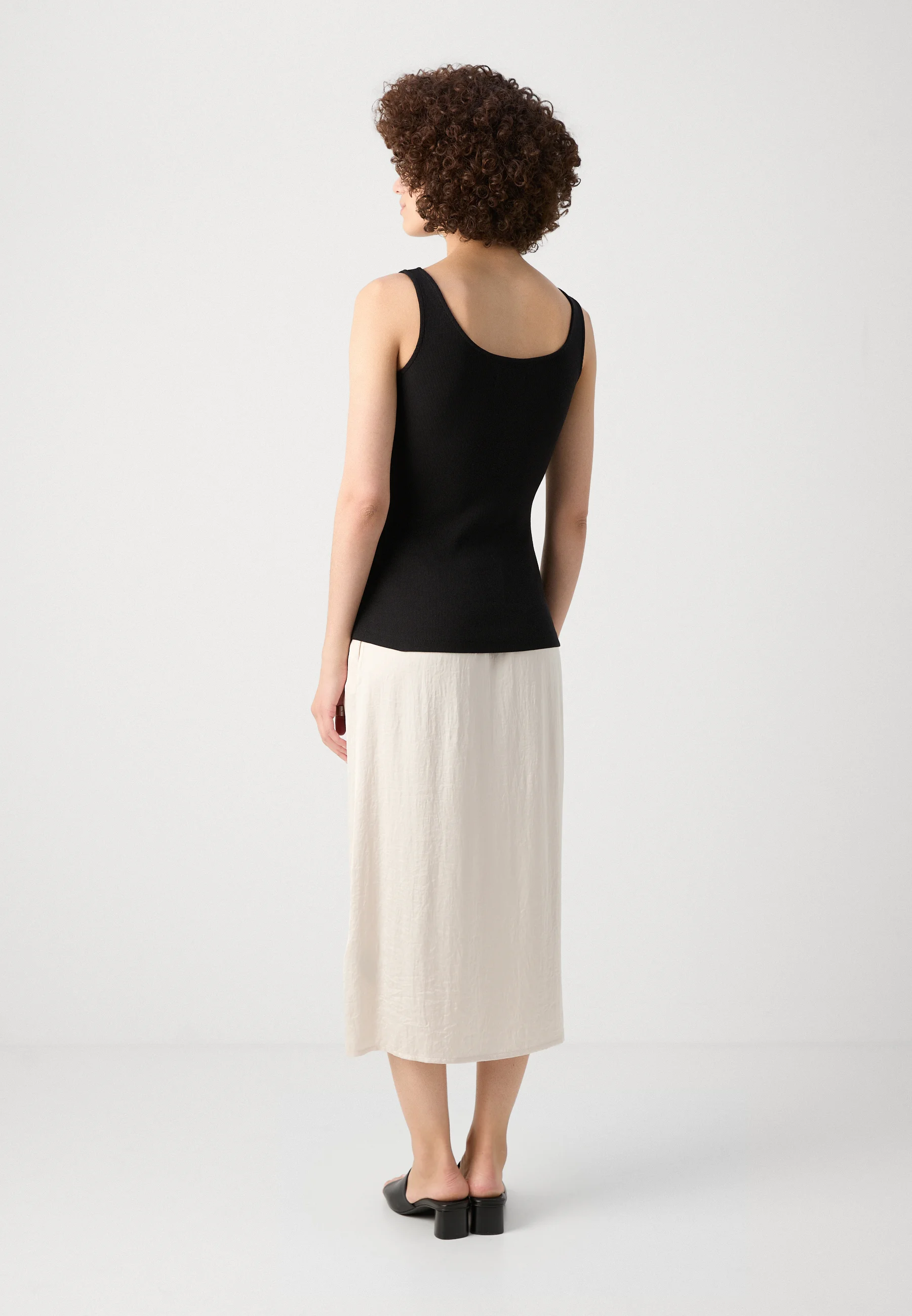 Anna Field Top