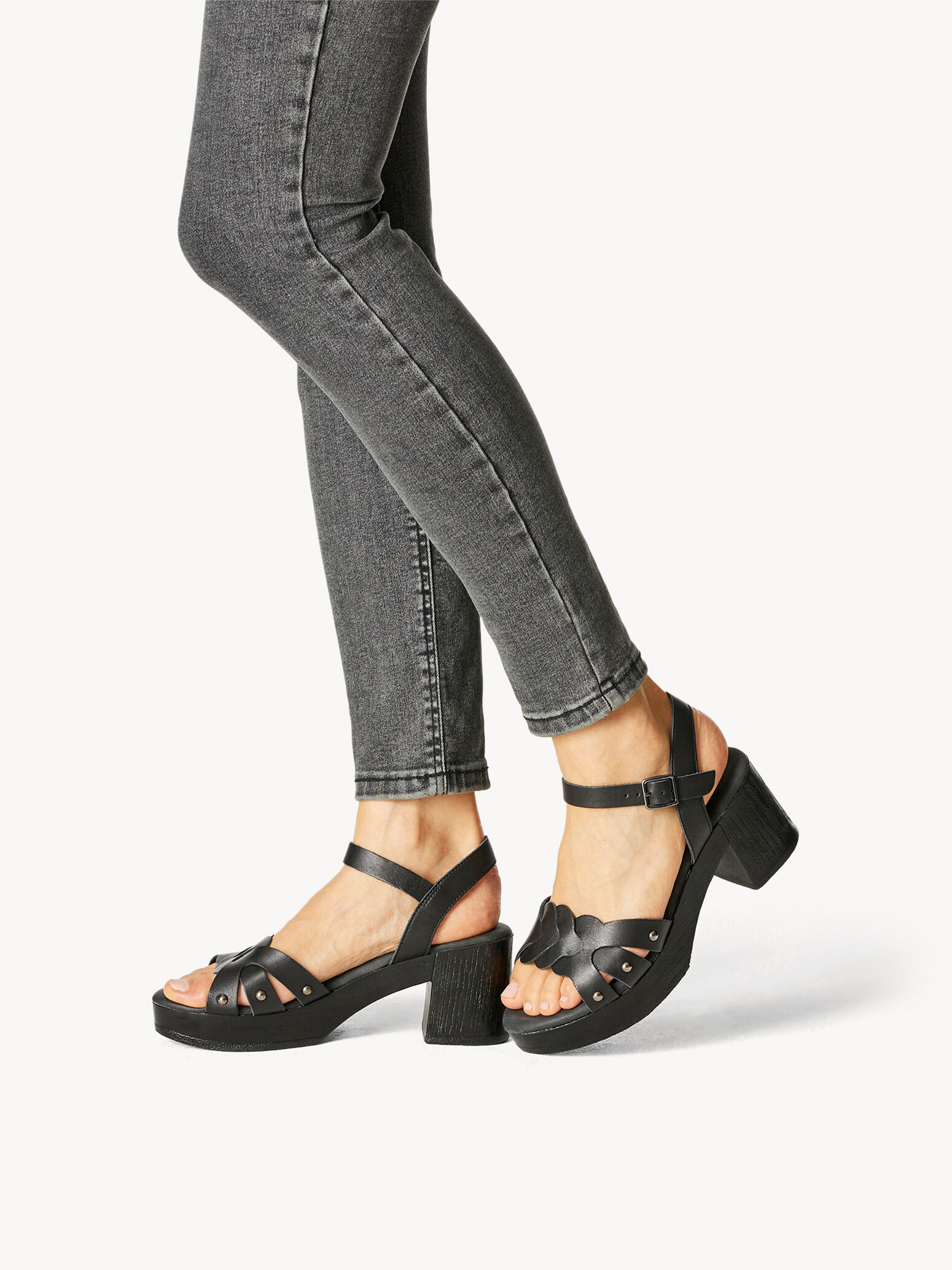 Sandale à talon en cuir - noir