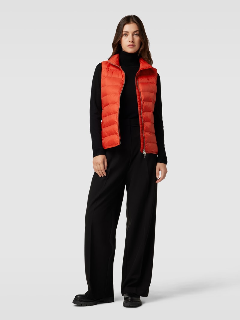 Steppweste mit Label-Stitching in rot