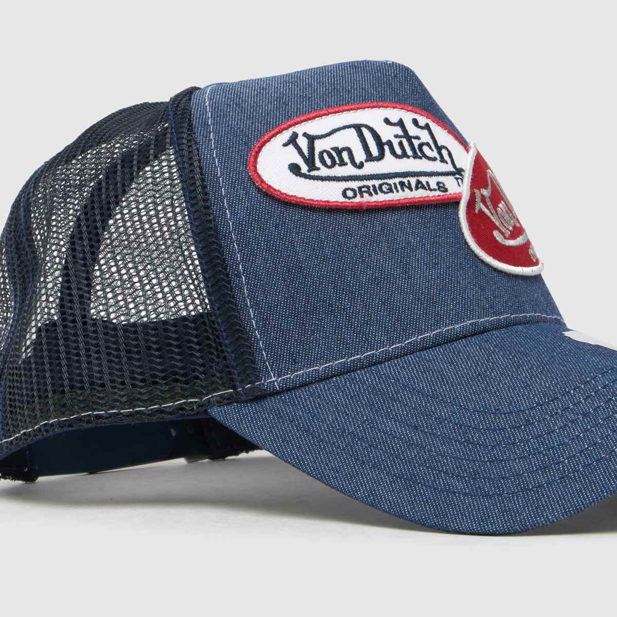 Von Dutch marinblå truckerkeps med russelmönster