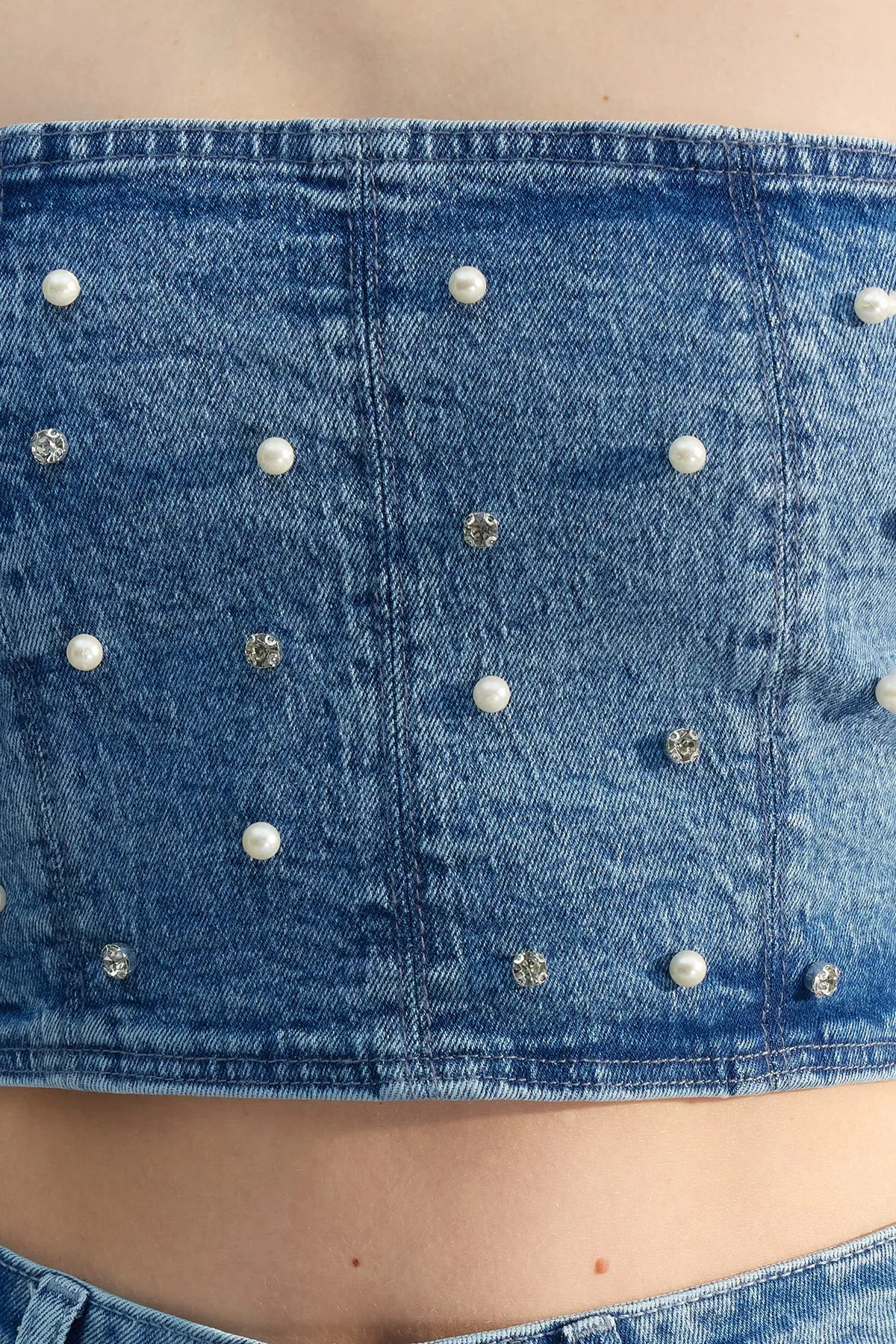 Trendyol Collection  Blue Pearl Denim-Bustier in limitierter Auflage TWOSS23BS00018