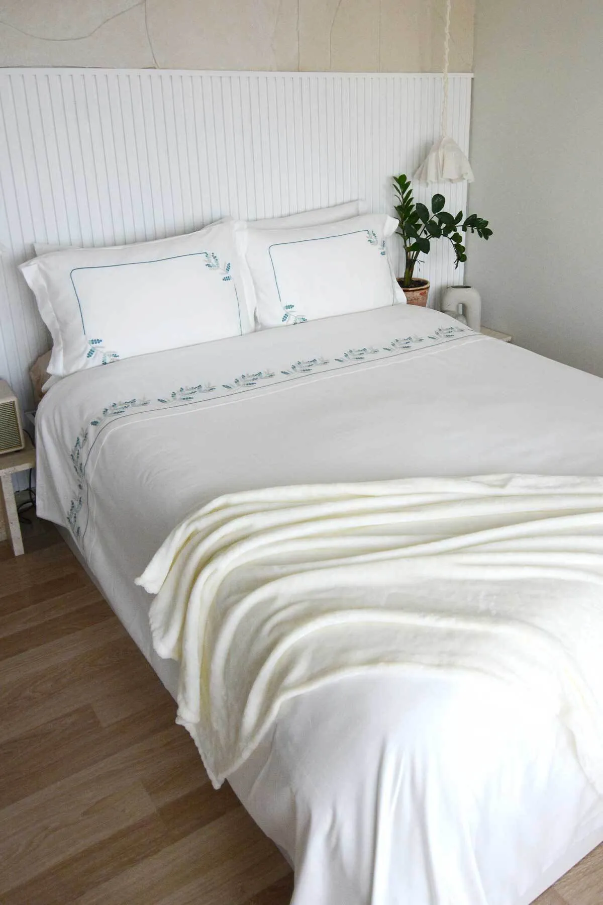 Elart  Bettbezug-Set für Doppelbett, King-Size-Bett, Baumwollsatin, bestickt, 3-teilig, Frühlingsgrün