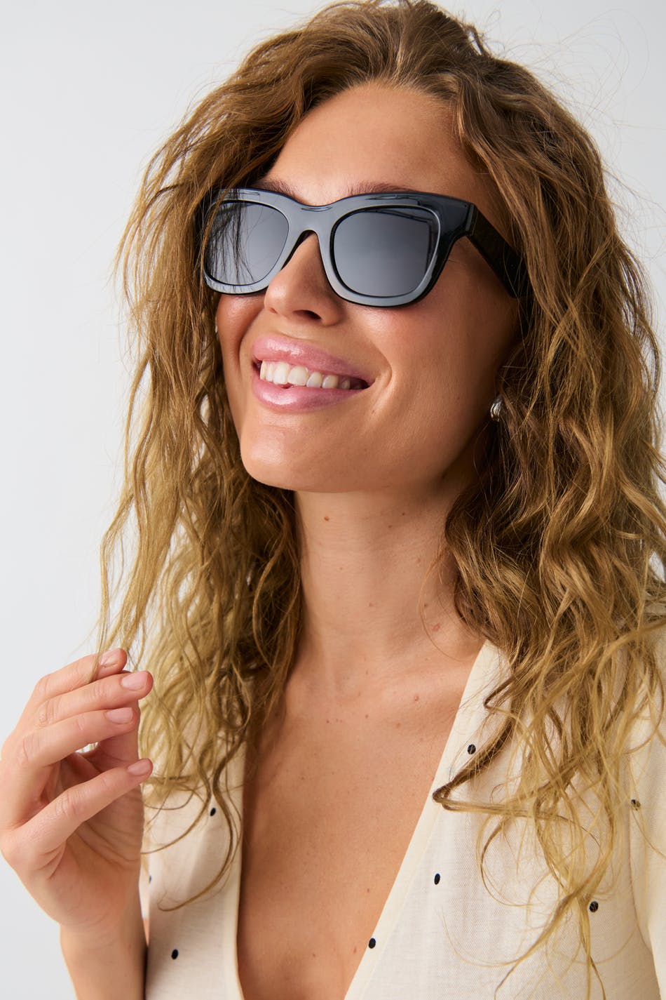 Classic chunky sunglasses