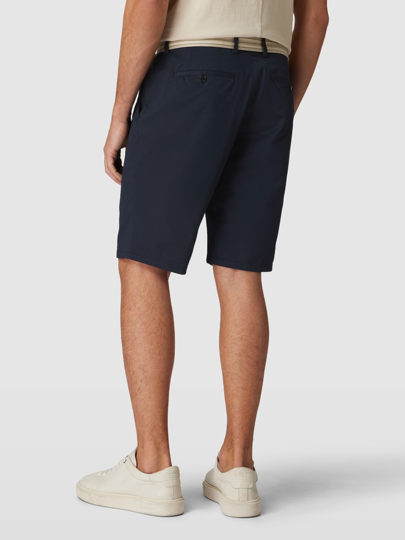 Bermudas mit Stoffgürtel in marineblau