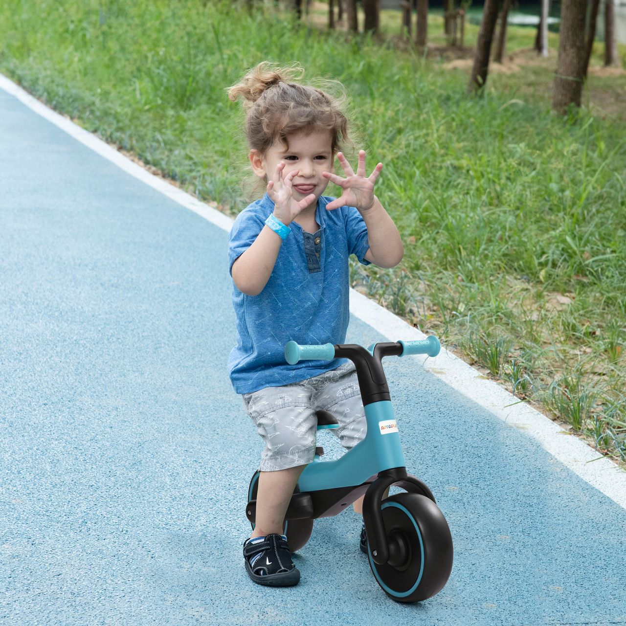 AIYAPLAY Laufrad Kinderlaufrad nur 3,5kg verstellbarer Sitz für 1,5-3 Jahre Blau
